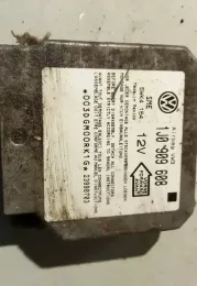 23990703 блок управління airbag (srs) Volkswagen Golf IV 2000