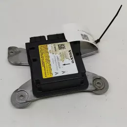 30520598 блок управления AirBag (SRS) Volvo S60 2020