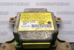 MB953174DP блок управления AirBag (SRS) Mitsubishi Colt 1993