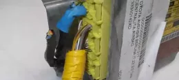 2205951102 блок управління airbag (srs) Toyota Avensis T220 1999