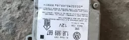 08990314 блок управління airbag (srs) Volkswagen PASSAT B7 2012