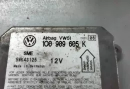 45020611E блок управління airbag (srs) Volkswagen Polo 2005