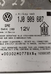 16980305 блок управління airbag (srs) Audi A8 S8 D2 4D 1997