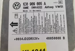 KL1041 блок управления AirBag (SRS) Volkswagen Transporter - Caravelle T5 2007