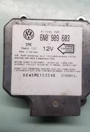 21960413 блок управління airbag (srs) Volkswagen Transporter - Caravelle T4 1994