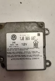 23980316 блок управління airbag (srs) Volkswagen PASSAT B5 1999