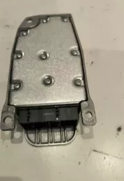 220439110 блок управління airbag (srs) BMW 5 E60 E61 2005