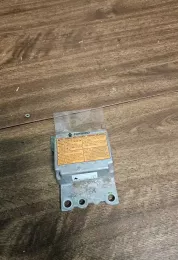010822 блок управління airbag (srs) Nissan Navara D22 2002