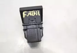 5J0919235A блок управління airbag (srs) Skoda Fabia Mk2 (5J) 2010
