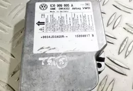 15050817B блок управления AirBag (SRS) Volkswagen Transporter - Caravelle T5 2005