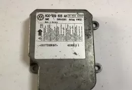40060416E блок управління airbag (srs) Volkswagen Caddy 2007