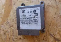 42990817 блок управління airbag (srs) Volkswagen Sharan 1999