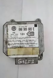 05950117 блок управления AirBag (SRS) Volkswagen Golf III 1997