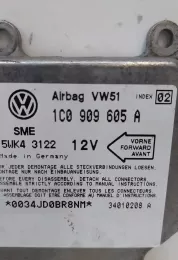 34010208A блок управління airbag (srs) Volkswagen Golf IV 2002