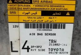 114698 блок управління airbag (srs) Toyota Corolla E110 2002
