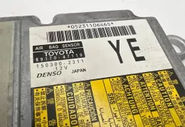 0523110646S блок управління airbag (srs) Toyota Prius (XW30) 2012
