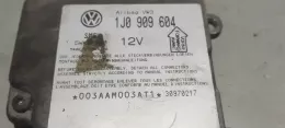 30970217 блок управления AirBag (SRS) Volkswagen PASSAT B5 1999
