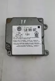 16980317 блок управління airbag (srs) Volkswagen PASSAT B5 1999