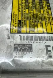 0269510YHJ7 блок управления AirBag (SRS) Toyota Prius (XW20) 2008