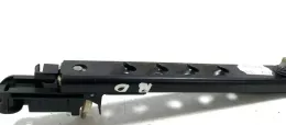 G1338 планка регулировки ремня безопасности Land Rover Range Rover Sport L320 2006