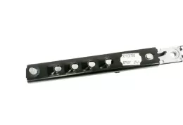 070576540 планка регулювання ременя безпеки Land Rover Range Rover Sport L320 2008