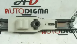 8V51A611C46 планка регулировки ремня безопасности Ford Fiesta 2015