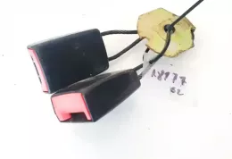 1U090794 пряжка центрального ремня безопасности заднего сиденья Ford Mondeo MK I 1995