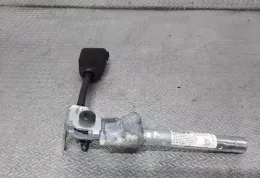 13214639 пряжка переднего ремня безопасности Opel Corsa D 2011