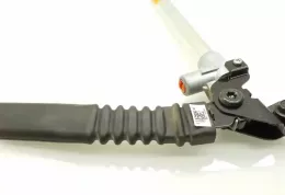 888313U200 пряжка переднего ремня безопасности KIA Sportage 2012