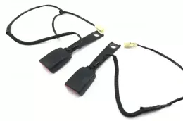 7323005160C0 пряжка переднего ремня безопасности Toyota Avensis T270 2013