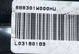 888301W000HU пряжка переднего ремня безопасности KIA Rio 2011