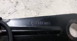1K06886405 пряжка переднего ремня безопасности KIA Sportage 2011