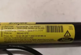 33057735B пряжка переднього ременя безпеки Ford Focus 2006