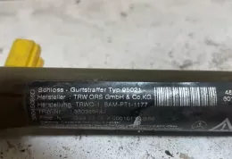33038644J пряжка переднего ремня безопасности BMW 5 E60 E61 2006