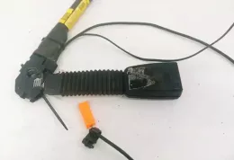 33037037D пряжка переднього ременя безпеки Ford Focus 2004