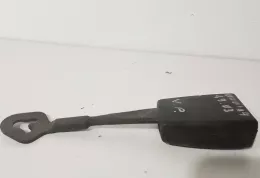 8E0857755C пряжка переднего ремня безопасности Audi A4 S4 B6 8E 8H 2003