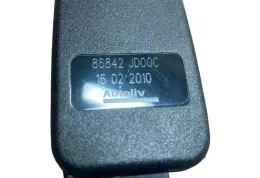 7011000000 пряжка переднього ременя безпеки Nissan Qashqai 2007