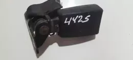 E1040198 пряжка переднього ременя безпеки Ford Focus 1999