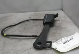 888301H001EQ пряжка переднего ремня безопасности KIA Ceed 2009