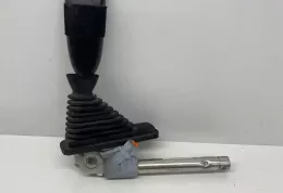 86843JD000 пряжка переднего ремня безопасности Nissan Qashqai 2012