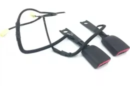 7323005110 пряжка переднего ремня безопасности Toyota Avensis T270 2010