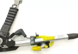 1056768 пряжка переднего ремня безопасности Honda Accord 2009