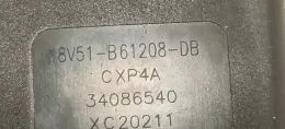 8V51B61208DB пряжка переднього ременя безпеки Ford Fiesta 2012