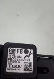 FB007882629 датчик удара подушки безопасности Opel Zafira B 2007