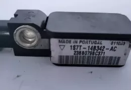 23BB079BC371 датчик удара подушки безопасности Ford Mondeo Mk III 2004
