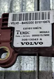 E010110875 датчик удару подушки безпеки Volvo S40, V40