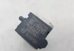 600494 датчик удару подушки безпеки Ford Focus 2006