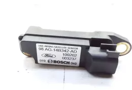 100202 датчик удара подушки безопасности Ford Focus 2002