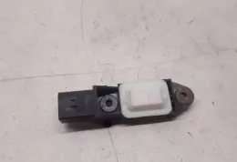305622031 датчик удара подушки безопасности Mercedes-Benz SLK R171 2010