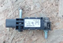 8E0121101 датчик удару подушки безпеки Audi A4 S4 B6 8E 8H 2004